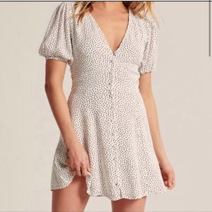 Puff-sleeve button front dress - cheetah print